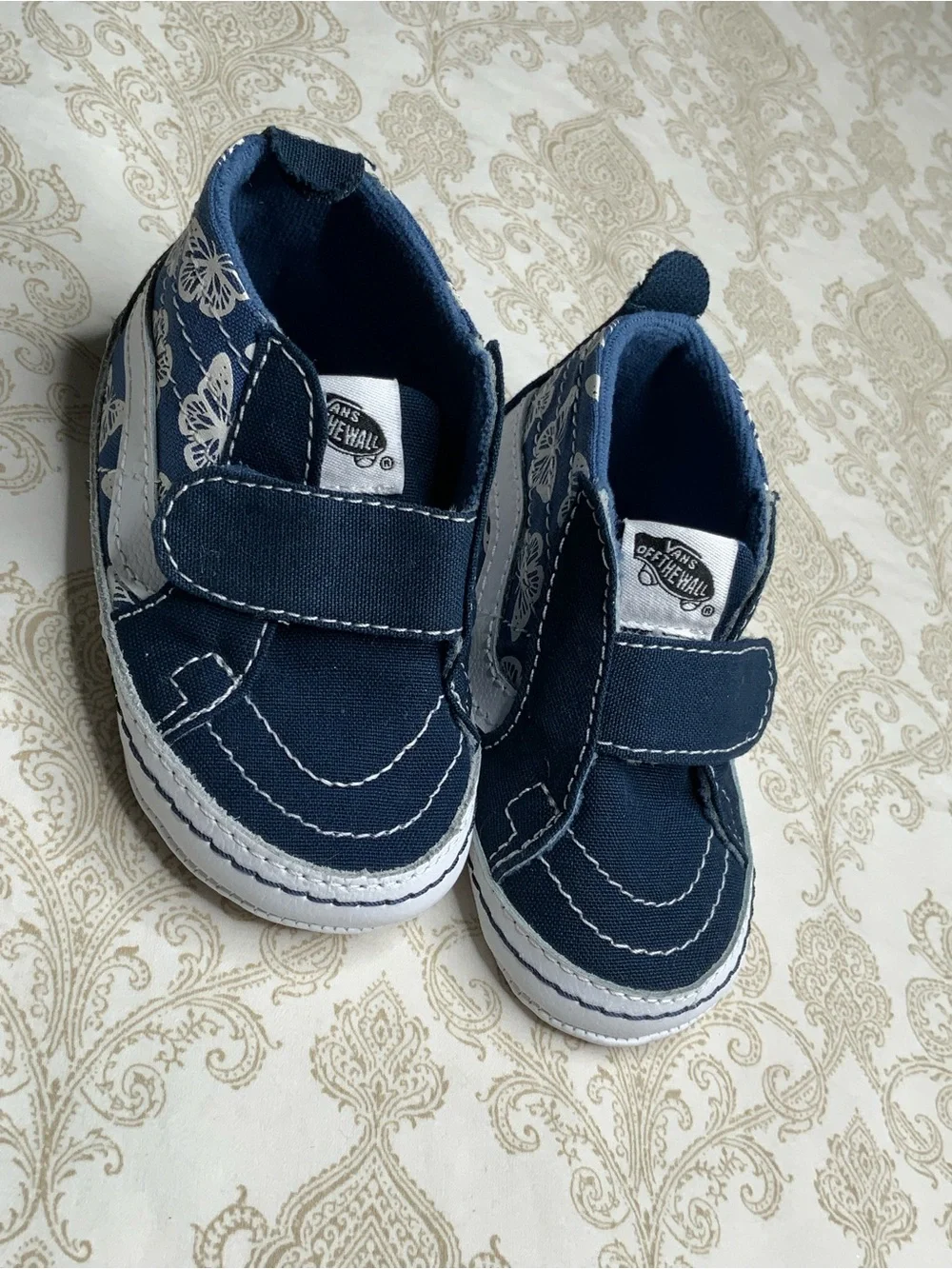 Infant Vans Sk8-Hi Crib Shoes Size 4.0 Navy Butterfly